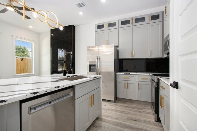 property at 3652 Seabrook St