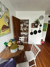 82 Fellsway W, Unit 3-86 in Somerville, MA - Foto de edificio - Building Photo