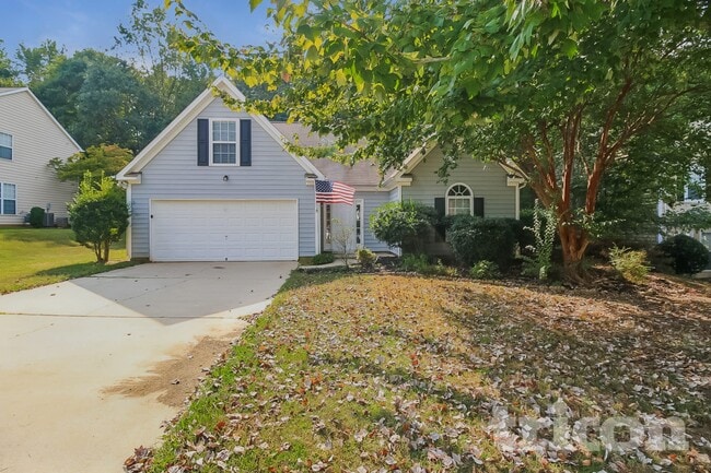 420 Heathcliff Ct in Mcdonough, GA - Foto de edificio - Building Photo