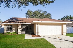 12906 Longcrest Dr in Riverview, FL - Building Photo