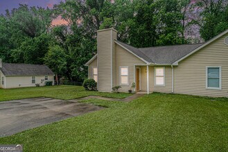 1238 McPherson Ln in Norcross, GA - Building Photo - Building Photo