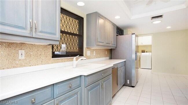property at 319 Reynolds Ct