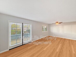 3097 Cowley Way in San Diego, CA - Building Photo - Building Photo