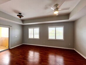 1110 Villagio Cir in Sarasota, FL - Building Photo - Building Photo