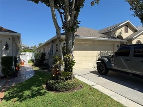 2227 Oakington St in Winter Garden, FL - Building Photo - Building Photo