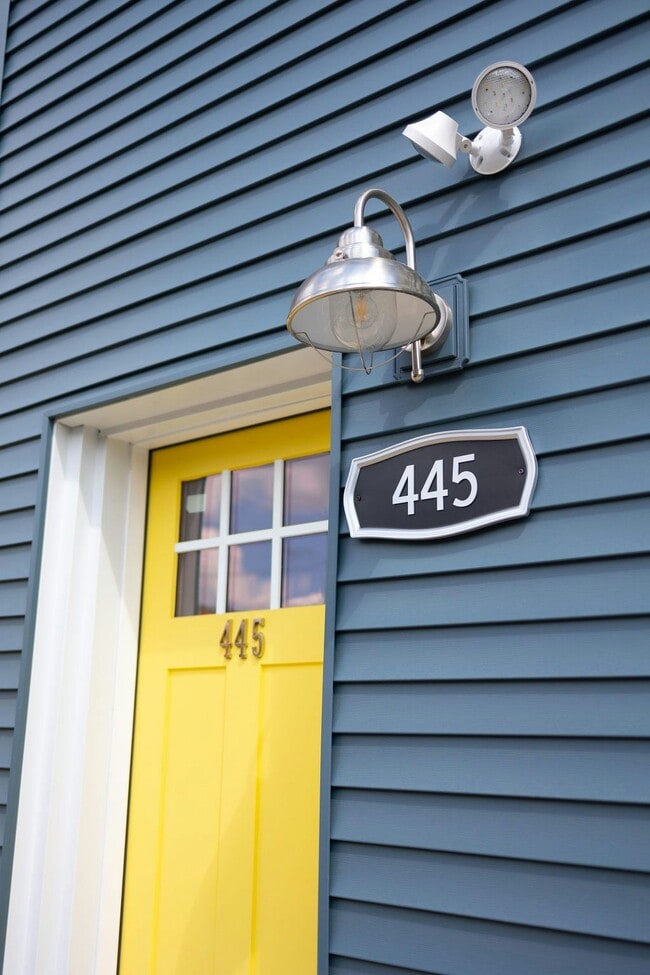 445 W Lemon St in Lancaster, PA - Building Photo - Building Photo
