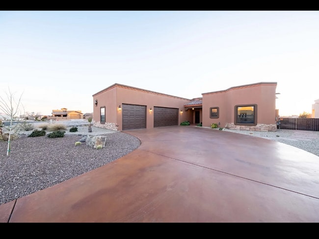 property at 5185 San Carlos Ct