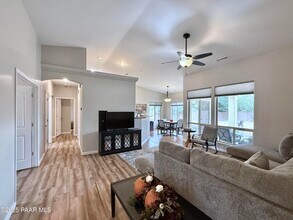 6622 Farmstead Rd in Prescott Valley, AZ - Building Photo - Building Photo