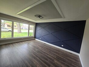 6024 Birmingham St in Chicago Ridge, IL - Building Photo - Building Photo