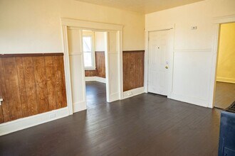 42 Dorchester St in Worcester, MA - Building Photo - Building Photo
