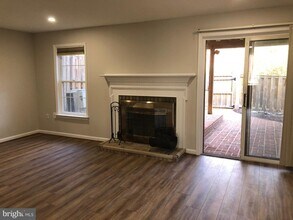 7412 Salford Ct in Alexandria, VA - Building Photo - Building Photo