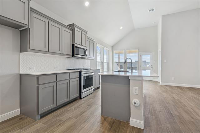 property at 525 Bighorn Pass