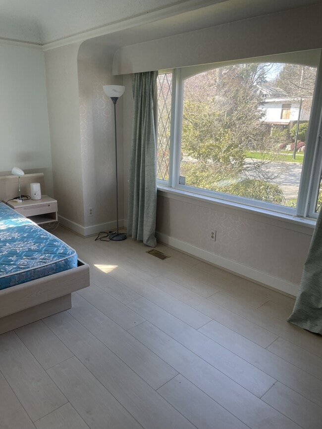 3550 W 39th Ave in Vancouver, BC - Building Photo - Building Photo