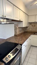 2760 Banyan Rd in Boca Raton, FL - Building Photo - Building Photo