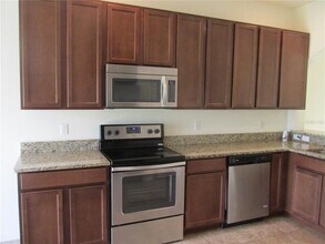 1123 Honey Blossom Dr in Orlando, FL - Building Photo - Building Photo