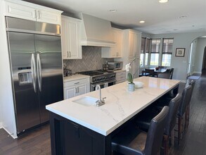 14586 Luna Media in San Diego, CA - Building Photo - Building Photo
