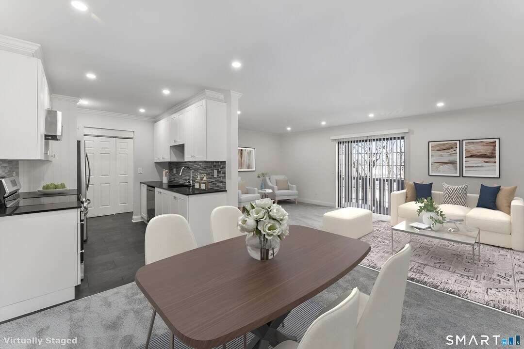 50 Aiken St in Norwalk, CT - Building Photo