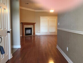 304 Candle Stone Ct in College Station, TX - Building Photo - Building Photo