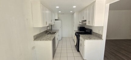 1437 Clemson Way in Riverside, CA - Building Photo - Building Photo
