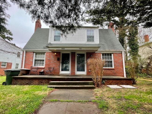 property at 2611 Spring Garden St