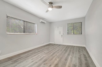 259 NW 29th Terrace in Fort Lauderdale, FL - Building Photo - Building Photo