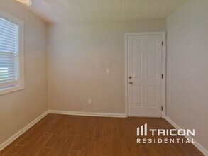 1011 Buckeye Ln in Villa Rica, GA - Building Photo - Building Photo