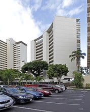 Sans Souci in Honolulu, HI - Foto de edificio - Building Photo