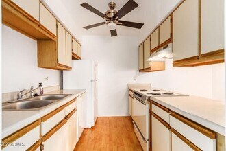 1440 N Idaho Rd in Apache Junction, AZ - Building Photo - Building Photo