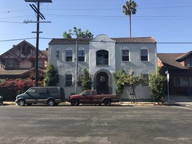 Cambridge Arms Apartments in Los Angeles, CA - Building Photo - Building Photo