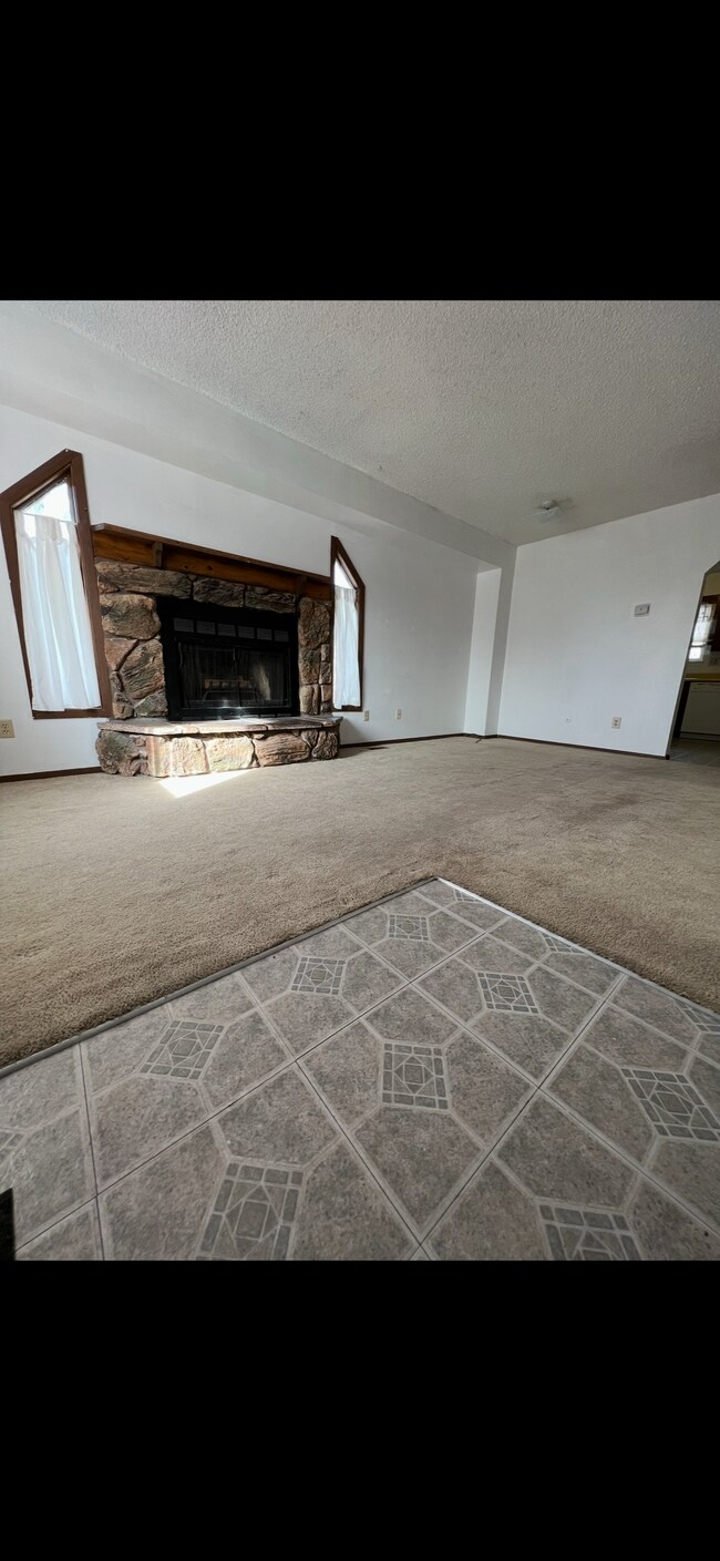 6710 Pahokee Ct, Unit APT A in Colorado Springs, CO - Foto de edificio - Building Photo