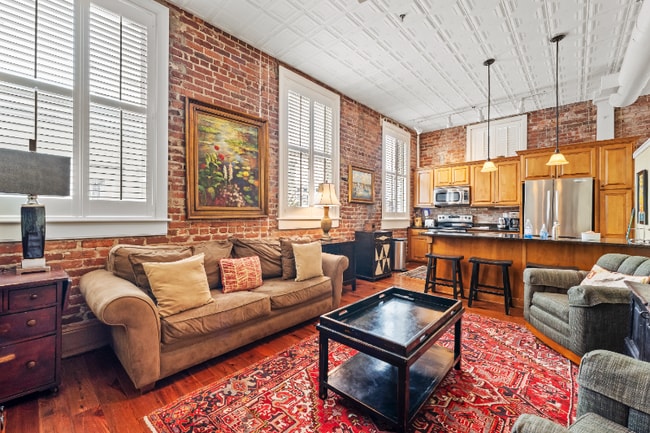 property at 4 Beaufain St