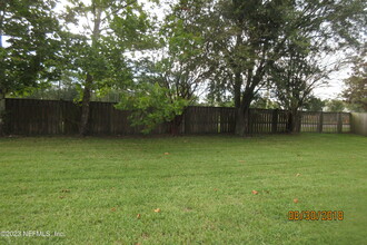 12546 Long Lake Ct in Jacksonville, FL - Building Photo - Building Photo