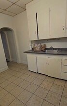 134 York St, Unit 1 in Hanover, PA - Foto de edificio - Building Photo