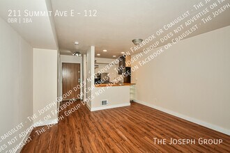 211 Summit Ave E in Seattle, WA - Building Photo - Building Photo