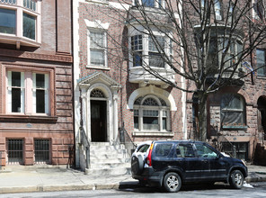 371 State St in Albany, NY - Foto de edificio - Building Photo