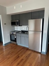 530 Main St, Unit 207 in Niagara Falls, NY - Building Photo - Building Photo