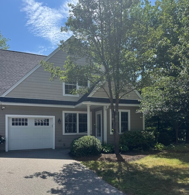 property at 1 Horseshoe Dr