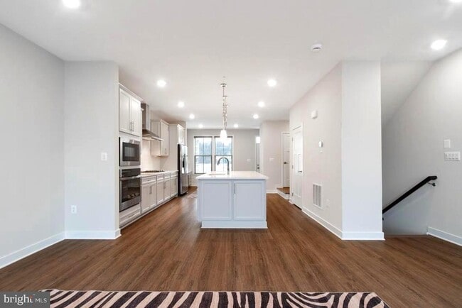 11003 Resort Road in Ellicott City, MD - Building Photo - Building Photo