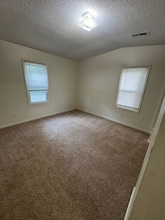 460 N Lincoln St in Olathe, KS - Building Photo - Building Photo