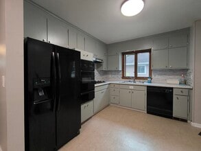 4441 Unity Avenue North, Unit 4441 in New Hope, MN - Building Photo - Building Photo