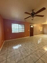 12608 1st Dr in Cutler, CA - Building Photo - Building Photo