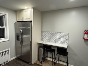 531 Walnut St in Ridgefield, NJ - Building Photo - Building Photo