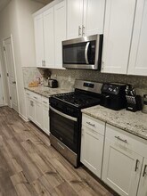 4645 Electric Ave SW in Mableton, GA - Foto de edificio - Building Photo