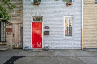 3203 O'Donnell St in Baltimore, MD - Building Photo - Building Photo