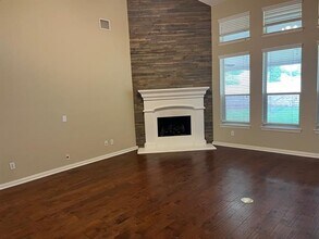 5800 Youngworth Dr in Flower Mound, TX - Building Photo - Building Photo