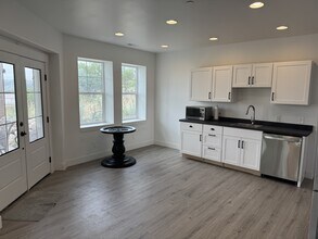 10108 Ridge Pine Dr in Heber City, UT - Building Photo - Building Photo