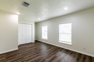 9646 Springview Ln in Houston, TX - Building Photo - Building Photo