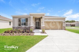 303 Corbel Ln, Unit 1 in Bartow, FL - Building Photo