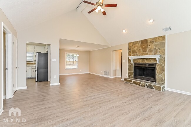 140 Old Hampton Way in Hampton, GA - Building Photo - Building Photo