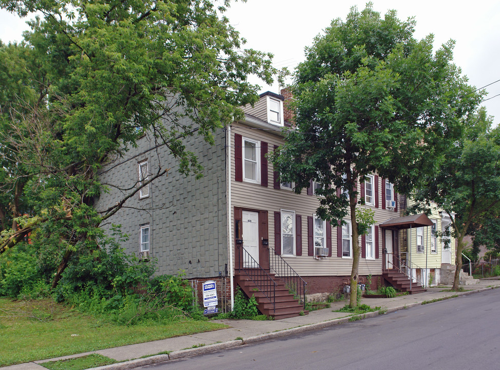 428-430 8th St in Troy, NY - Building Photo